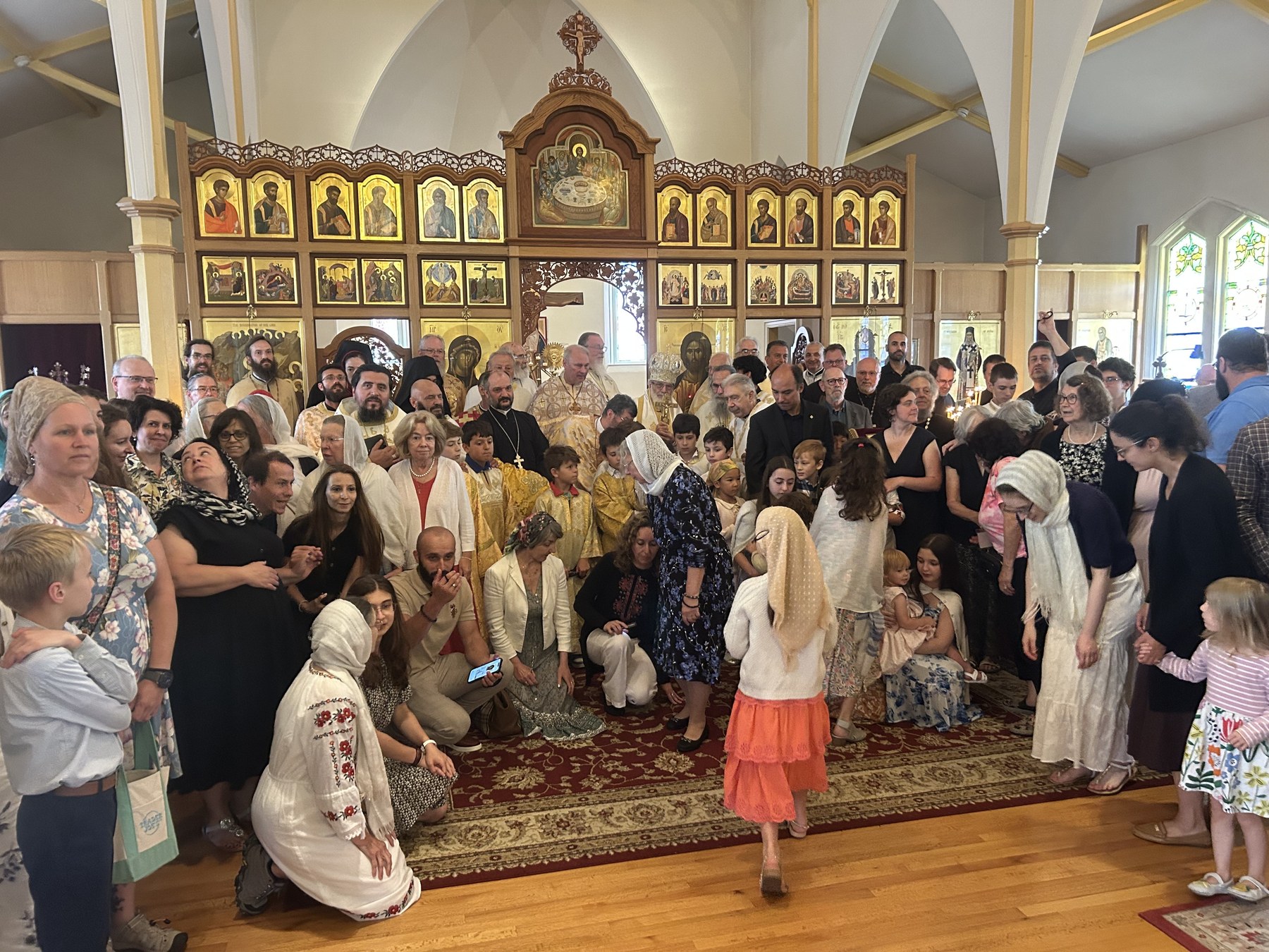 Community group gathered inside Holy Resurrection Church during the diocesan convention